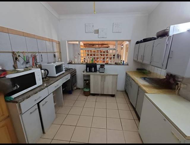 4 BEDROOM HOUSE FOR SALE IN SONLAND PARK